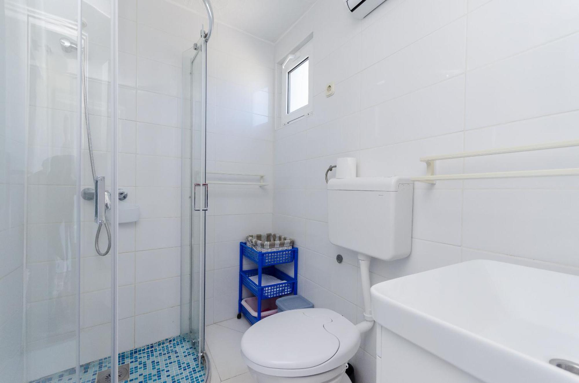 Holiday Home Ana- With Pool Kornić المظهر الخارجي الصورة